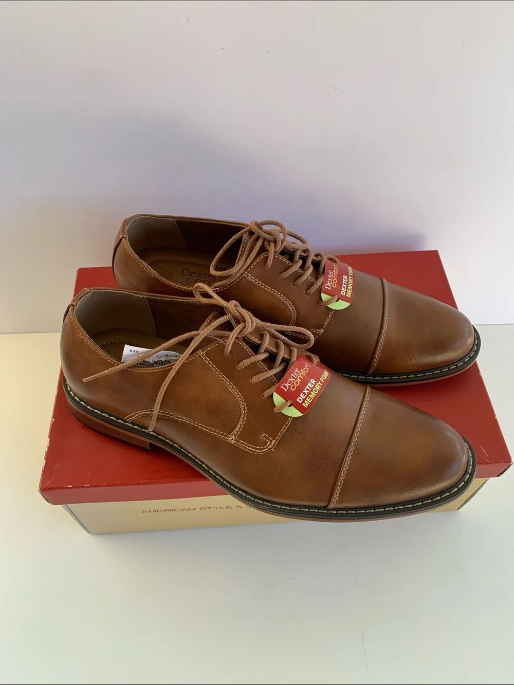 Dexter  Menś Cognac  Shoes with Memory Foam Size 9.5
